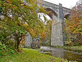 �lov�k by cht�l doufat, �e aspo� ve Skotsku si v tom ud�lají trochu po�ádek....