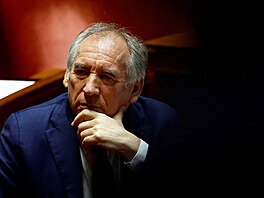 Premiér François Bayrou v Národním shromádní (17. prosince 2024)