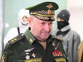 Ná�elník sil radia�ní, chemické a biologické ochrany ruských ozbrojených sil...