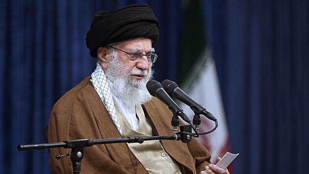 �r�nsk� nejvy��� duchovn� v�dce Al� Chamene� komentuje situaci v S�rii. (11. prosince 2024)