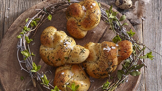 Kynuté uzlíky s bylinkami