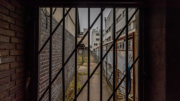 Budovu N�kladov�ho n�dra�� �i�kov odkoup� m�sto Praha. (13. prosince 2024)