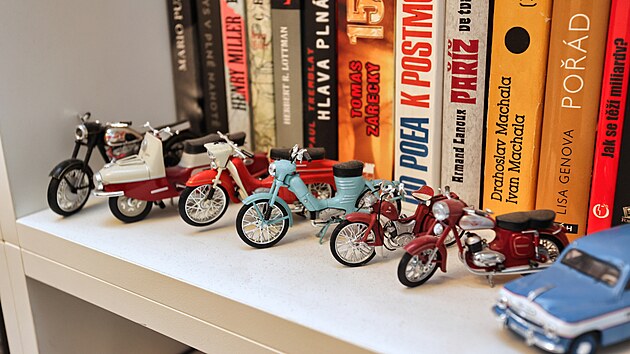 Drobn� miniatury jsou jen malou ochutn�vkou Bergmanovy sb�rky klu�i��ch poklad�.