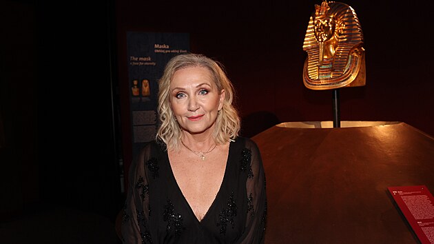 B�ra Basikov� na v�stav� Tutanchamon v pra�sk�ch Let�anech (6. prosince 2024)