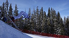 Ester Ledecká startuje p�i tréninku na sjezd v Beaver Creeku.