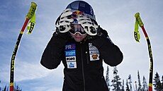 Ester Ledecká se p�ipravuje na start tréninku na sjezd v Beaver Creeku.