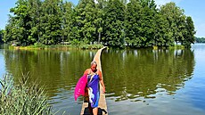 Instagramovým tahákem Chlumu u T�ebon� je d�ev�ná lávka p�es rybník Hejtman na...