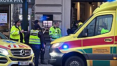 �ena se v centru Prahy pokusila o sebevra�du (19. prosince 2024)