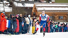 Joná� Mare�ek na trati sprintu v Le Grand Bornand.