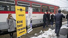 Z Horní Lide na Vsetínsku znovu jezdí vlaky do slovenského Púchova. (prosinec...
