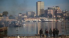 Izraelské síly zni�ily syrské lod� v p�ístavu Latákíja. (10. prosince 2024)