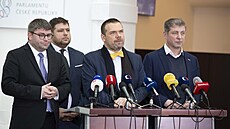 Ministr kultury a místop�edseda ODS Martin Baxa, �éf poslanc� TOP 09 Jan Jakob,...