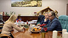 �editelka krajské pobo�ky Ú�adu práce Martina Be�vá�ová p�i jednání u hejtmana.