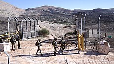 Izraelská armáda kontroluje hranici se Sýrií. (9. prosince 2024)