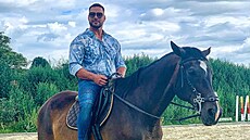 Fitness trenér a tane�ník Tomá� Hradecký