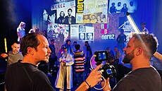 Filmové dotá�ky k inscenaci o Zuzan� Navarové