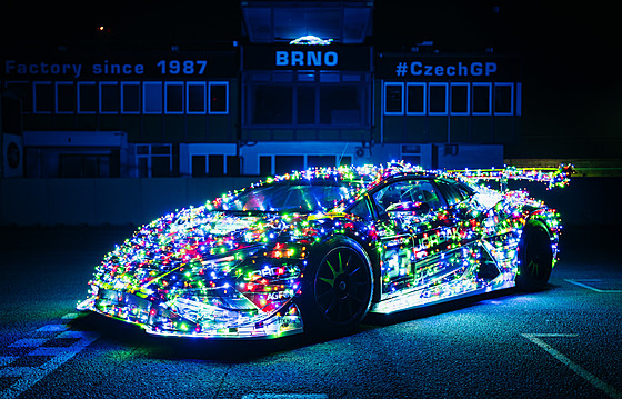 Lamborghini Huracán týmu Miánek Motorsport powered by Buggyra se oblékl do tí...