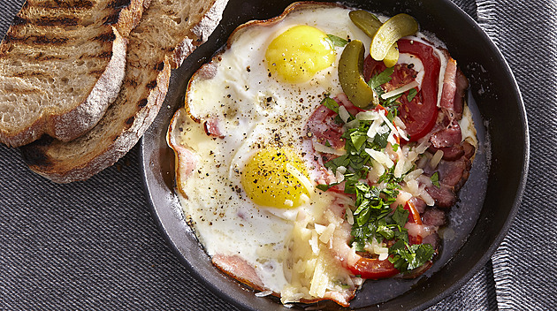 Hemenex s rajčaty a sýrem