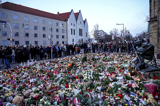 Útočník z Magdeburku hrozil terorem už dříve. Úřady o něm měly sto záznamů