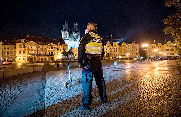 Uplynulo pět let od prvního pacienta s koronavirem. Slyšíte to ticho?