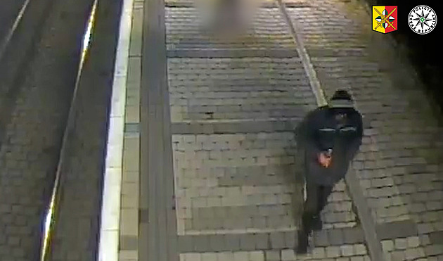 Policie hledá podezelého a svdka znásilnní, které se stalo v pátek 13.12.