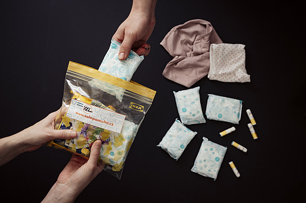 Balí�ky s menstrua�ními pom�ckami pro �eny