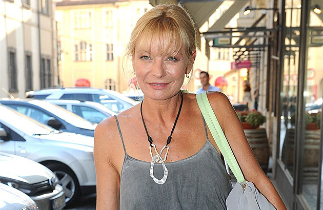 U Vilmy Cibulkové zasahovala policie a záchranka, herečka zkolabovala