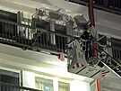Prat hasii a zchrani zasahovali pondl po 01:00 u poru ubytovny v...