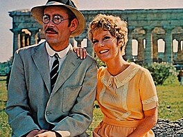 Peter O�Toole a Petula Clarková ve filmu Sbohem, pane profesore
