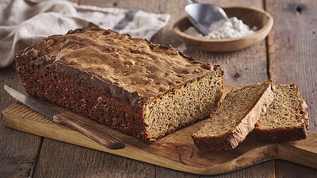 Kváskový chléb s podmáslím + stepy