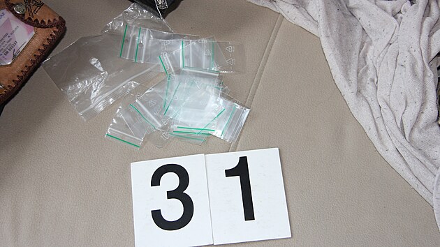 Paerci vozili z Peru do eska kokain za miliony. Maskovali ho v alkoholu. (27. prosince 2024)