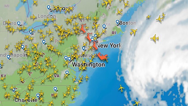 Santa Claus a jeho sob speen v aplikaci Flightradar24. (23.prosince 2024)