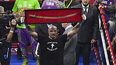 Oleksandr Usyk porazil Tysona Furyho a zstal absolutním mistrem svta v boxu...