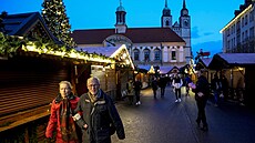 Vánoní trhy v nmeckém Magdeburku dva dny po útoku (22. prosince 2024)