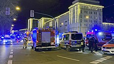 �idi� na váno�ním trhu v n�meckém Magdeburku najel ve�er do davu. (20. prosince...