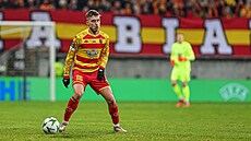 Obránce Bialystoku Michal Sá�ek b�hem utkání proti Lublani