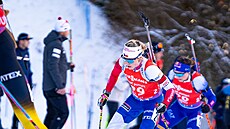 Tereza Voborníková vyjí�dí kopec ve stíhacím závod� v Le Grand Bornand.