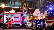 Jednotky IZS na trhu v Magdeburku (21. prosince 2024)