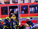 P�t jednotek hasi�� zasahovalo u po��ru panel�kov�ho bytu ve Fr�dku-M�stku. Osm...