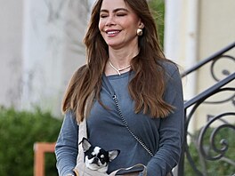 Here�ka Sofia Vergara a její psí milá�ek. �Tou�ila jsem po dal�ím dít�ti, ale...