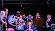 Záb�r z divadelního p�edstavení Smolný pich aneb Pitomý porno