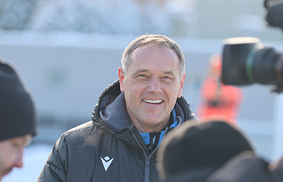 éf sportovního úseku fotbalist Baníku Ostrava Ludk Mikloko.