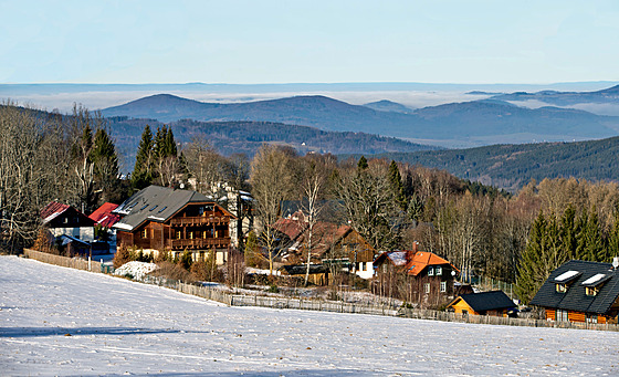 Inverzní po�así - pohled z proslun�né Hojsovy Strá�e na �eleznorudsku do údolí...
