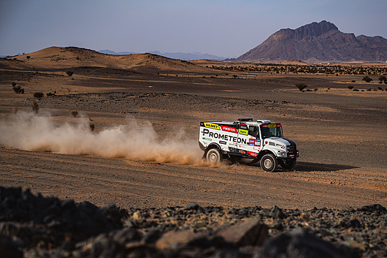 Tovární kamion MM Technology, Bohou�, se na p�elomu roku poprvé vydal do terénu...