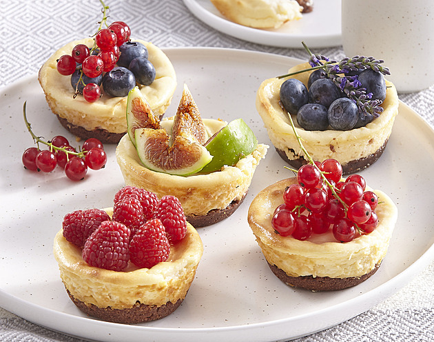 Mini cheesecakes s ovocem