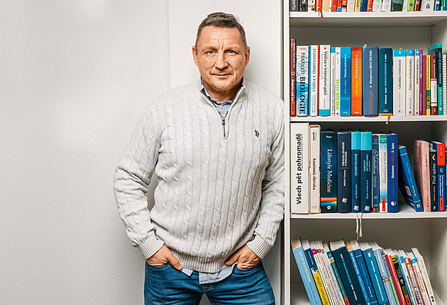 Keto dieta byla původně pro epileptiky, může vyvolat i deprese, líčí terapeut