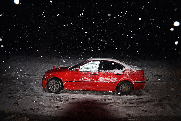 Zdrogovaný idi zpsobil za ti týdny dv nehody ve dvou vozech BMW. (3. ledna...