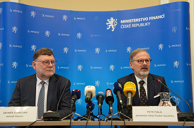 Politický boj jako fraška v režii koalice Spolu aneb Pro moralisty pravidla neplatí