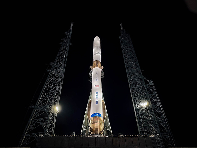 Bezos poprvé vypustil svou raketu, která může konkurovat Muskově SpaceX