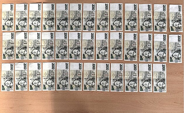 Ze 150 tisíc, které dostala ena do úschovy od svého kamaráda, zbylo jen 76...